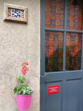 Гостиница The Good Studio Vezelay  Везле